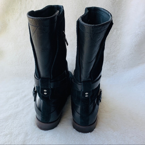 UGG Deanna Boots in Black - Picture 3 of 7